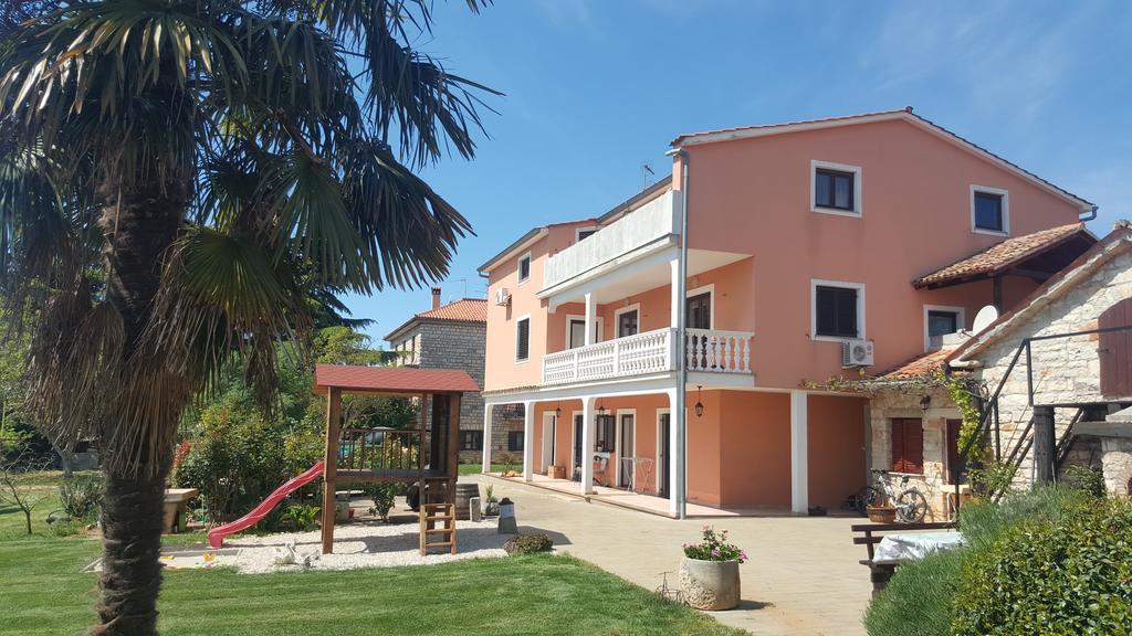 Apartments Sorgo Novigrad  Luaran gambar