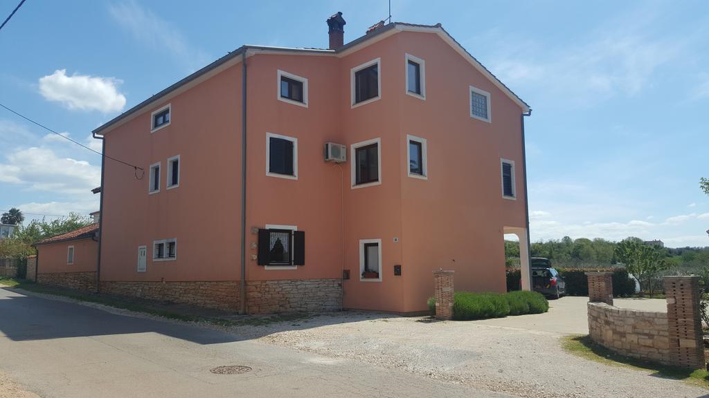 Apartments Sorgo Novigrad  Luaran gambar